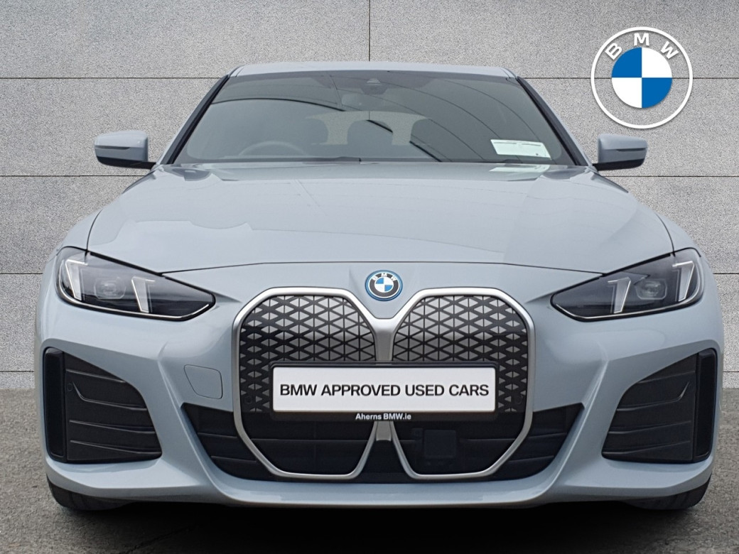 2025 BMW i4