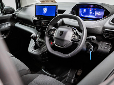 2024 Peugeot Partner