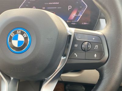 2025 BMW iX1