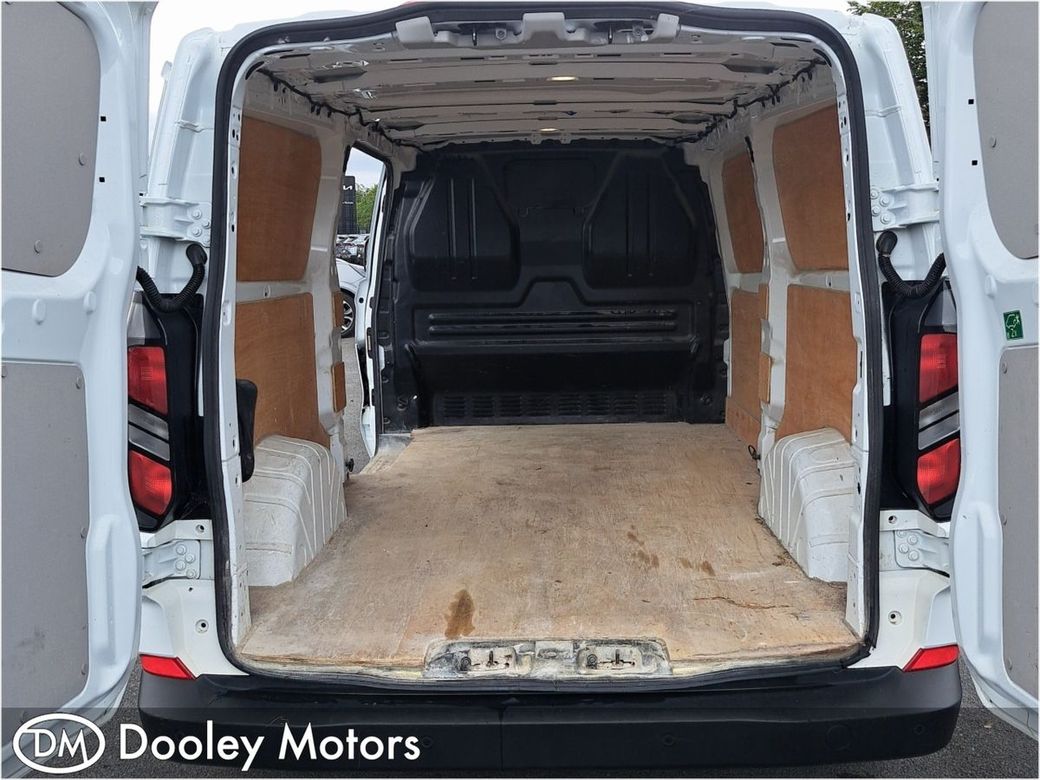2024 Ford Transit Custom
