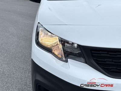 2023 Peugeot Partner