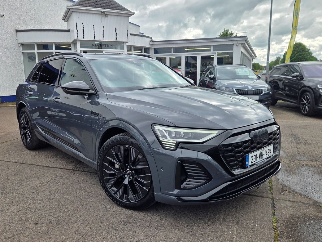 2023 Audi Q8