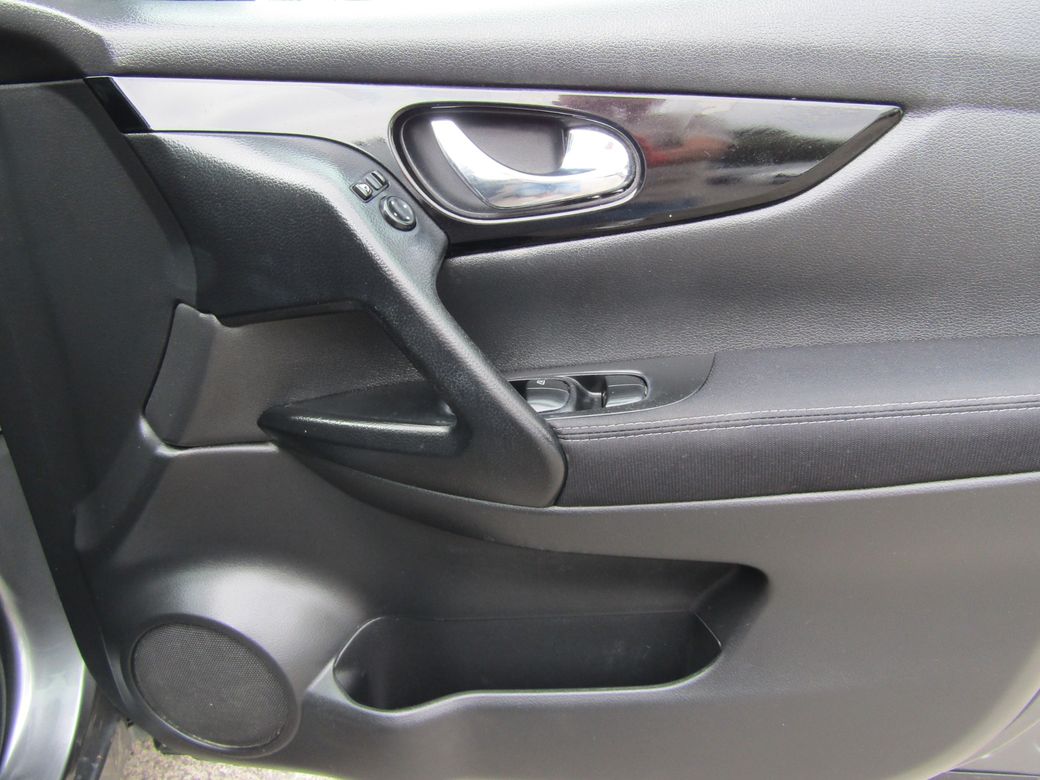 2016 Nissan Qashqai