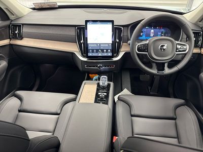 2025 Volvo XC90