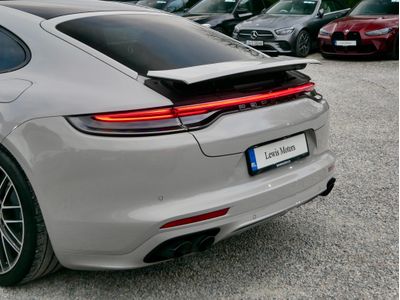2023 Porsche Panamera