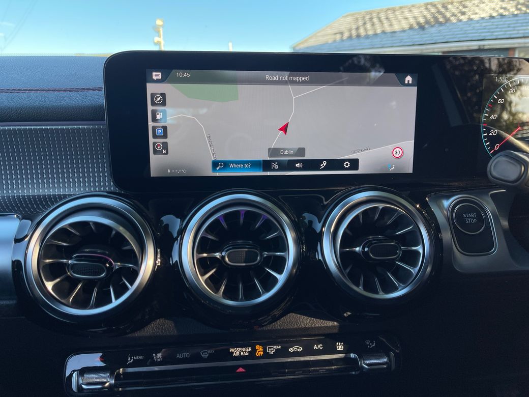 2022 Mercedes-Benz EQB