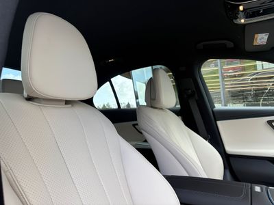 2025 Mercedes-Benz E 300