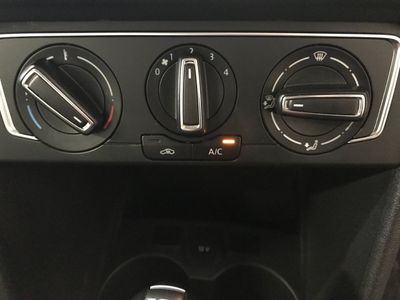 2016 Volkswagen Polo