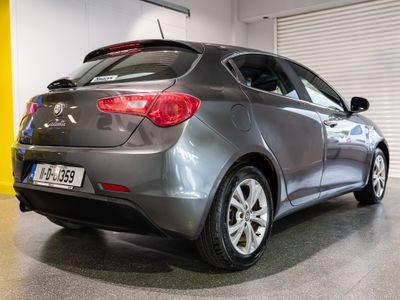 2011 Alfa Romeo Giulietta
