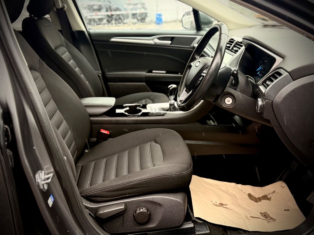 2017 Ford Mondeo