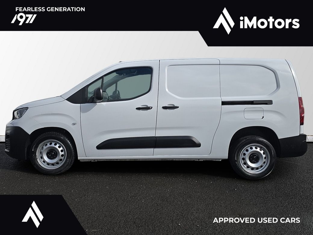 2023 Peugeot Partner