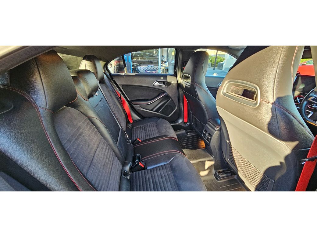 2017 Mercedes-Benz A 250