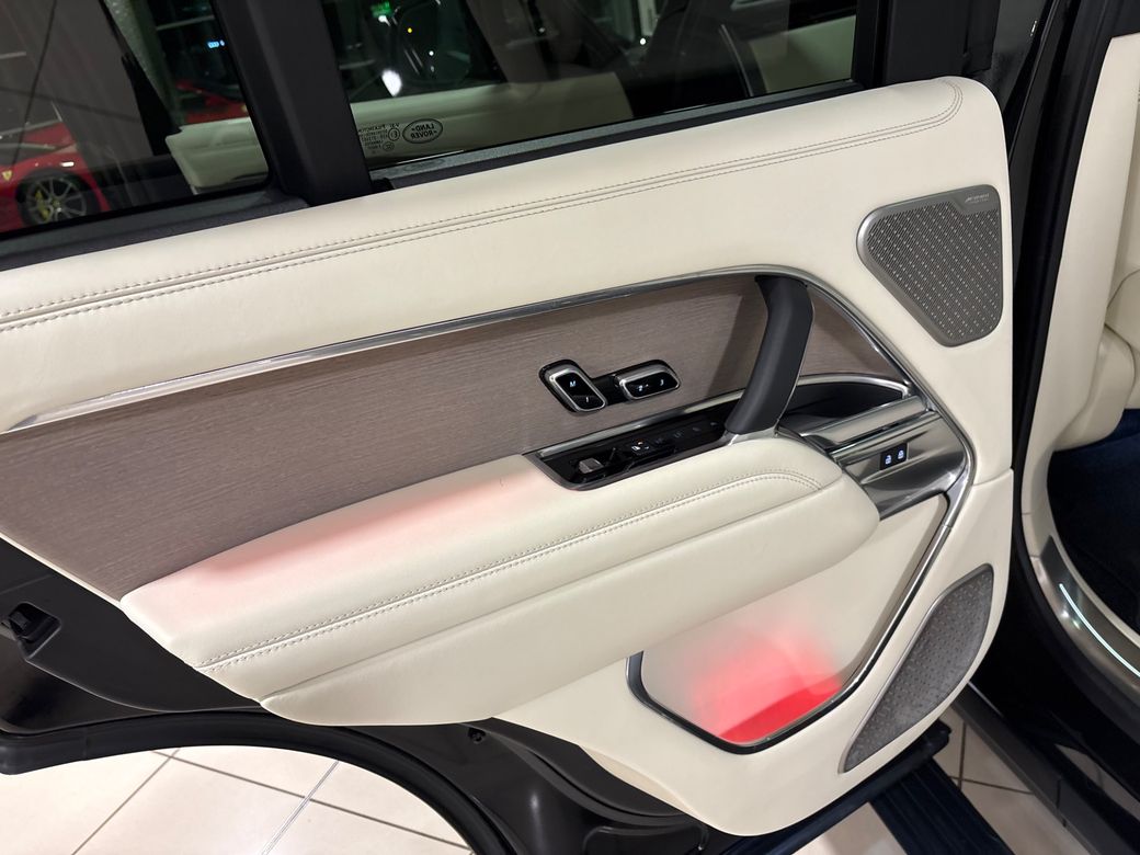 2025 Land Rover Range Rover