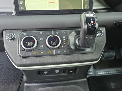 2023 Land Rover Defender