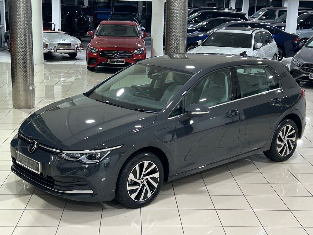 2024 Volkswagen Golf