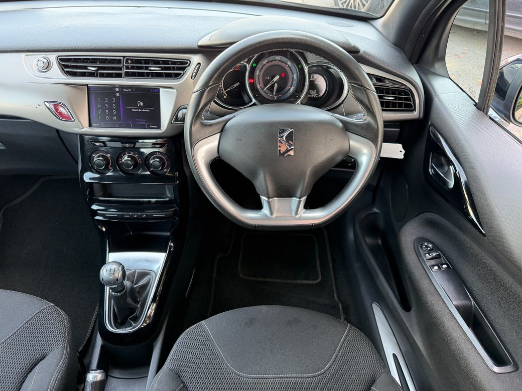 2017 DS Automobiles DS 3