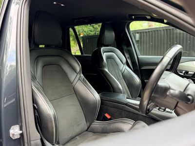 2021 Volvo XC90