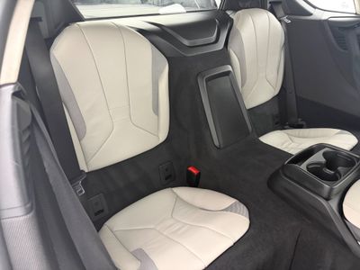 2016 BMW i8