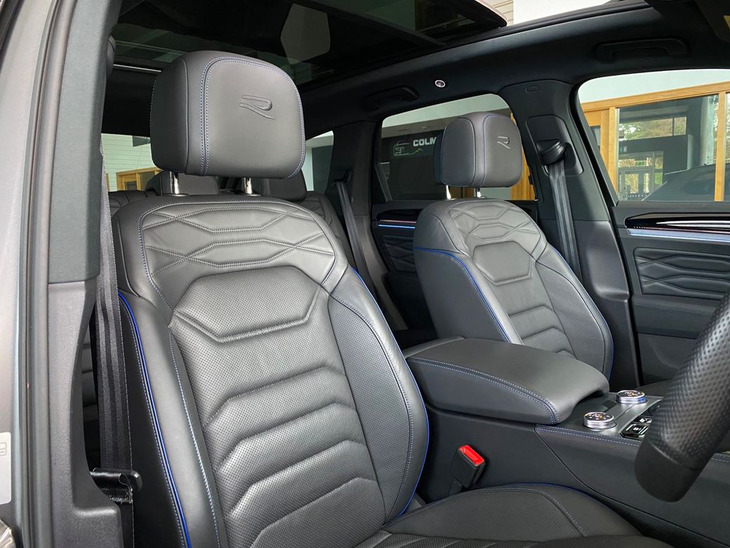 2024 Volkswagen Touareg