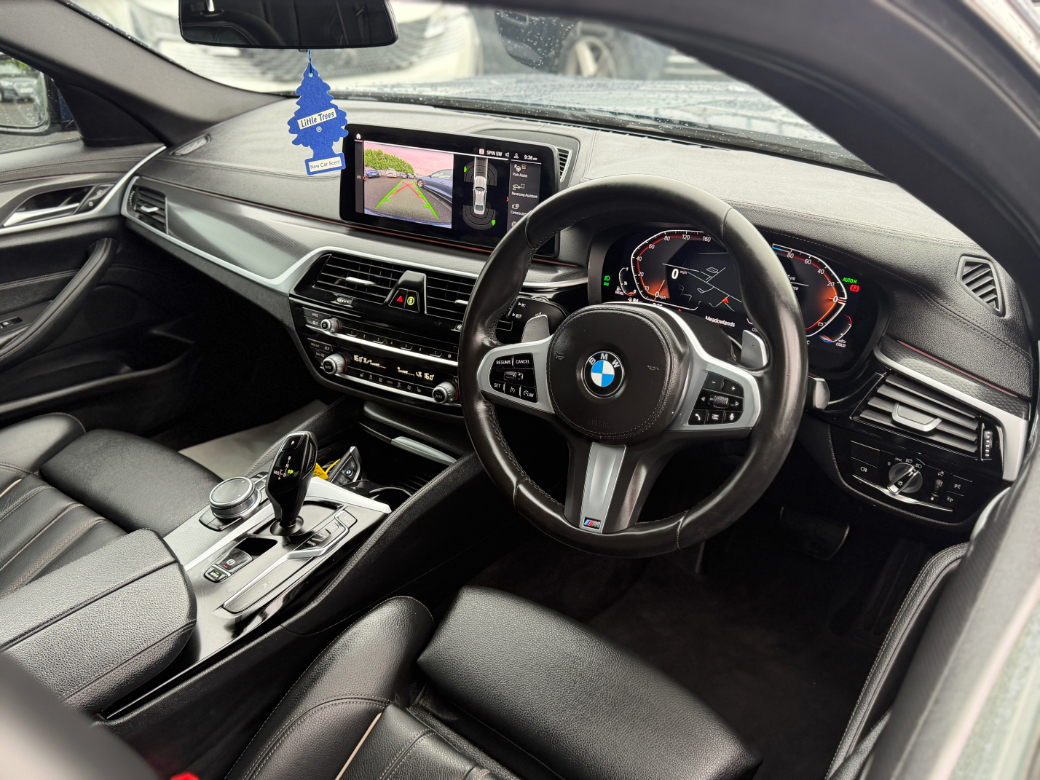 2022 BMW 5 Series