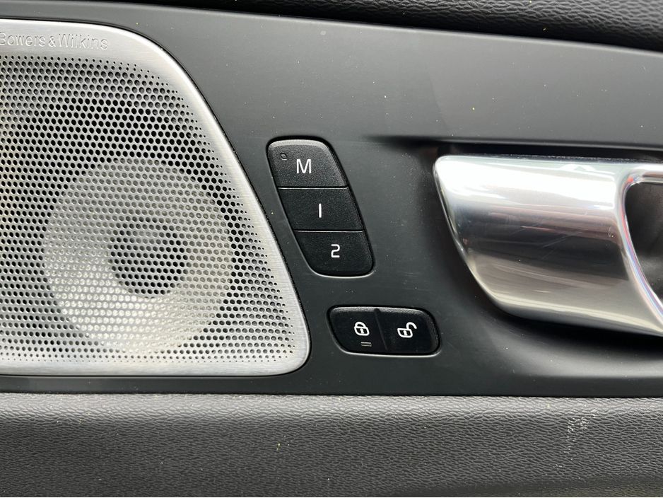 2020 Volvo XC60