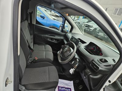 2020 Peugeot Partner