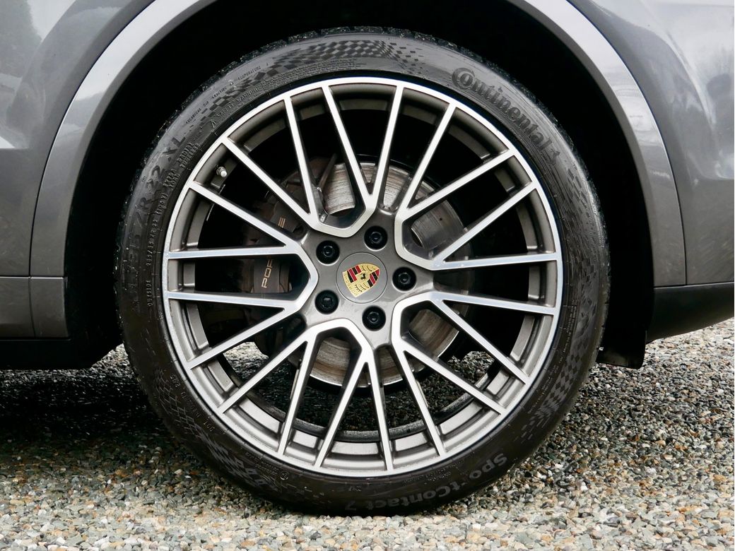 2021 Porsche Cayenne