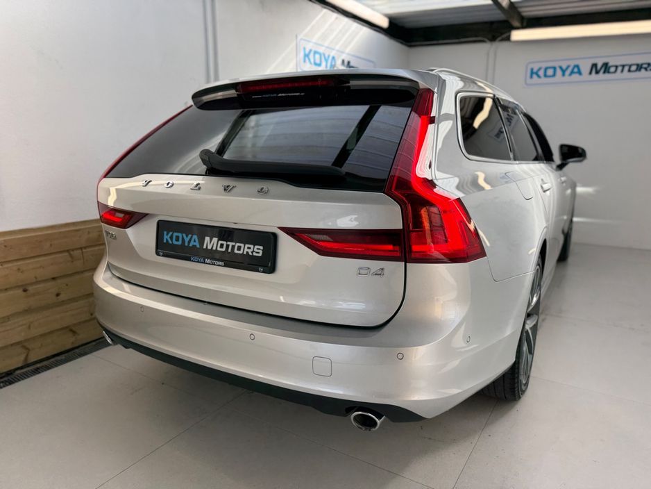 2019 Volvo V90