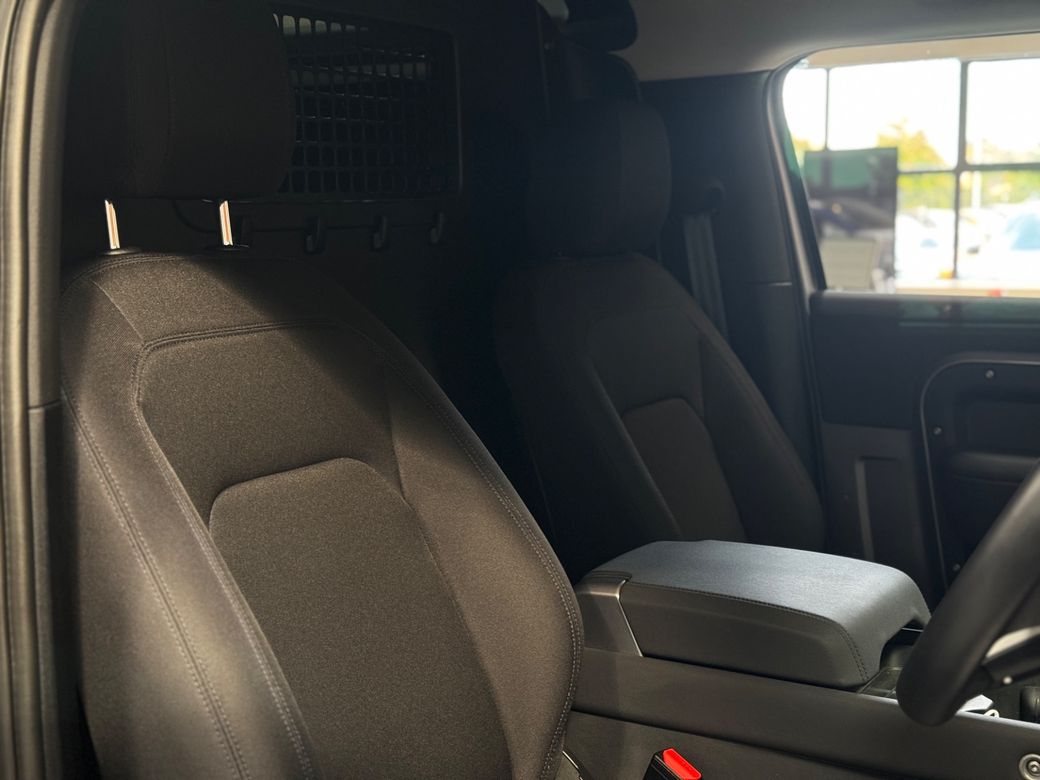 2023 Land Rover Defender