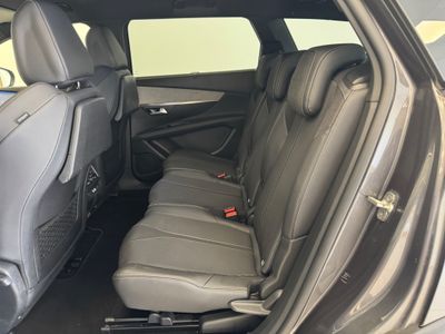 2024 Peugeot 5008