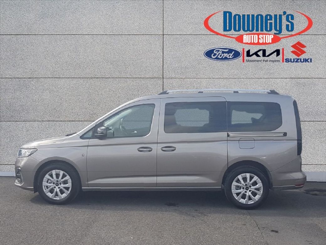 2025 Ford Tourneo Connect