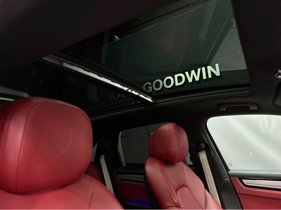 2023 Porsche Cayenne