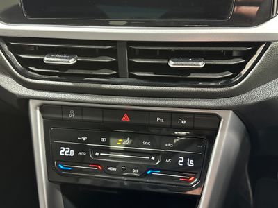 2025 Volkswagen T-Roc