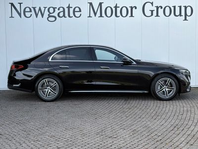 2025 Mercedes-Benz E 300