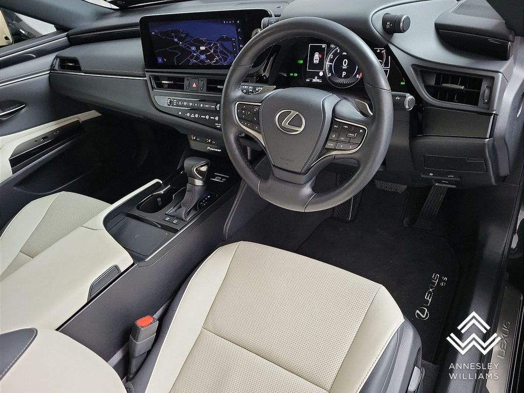 2023 Lexus ES 300h