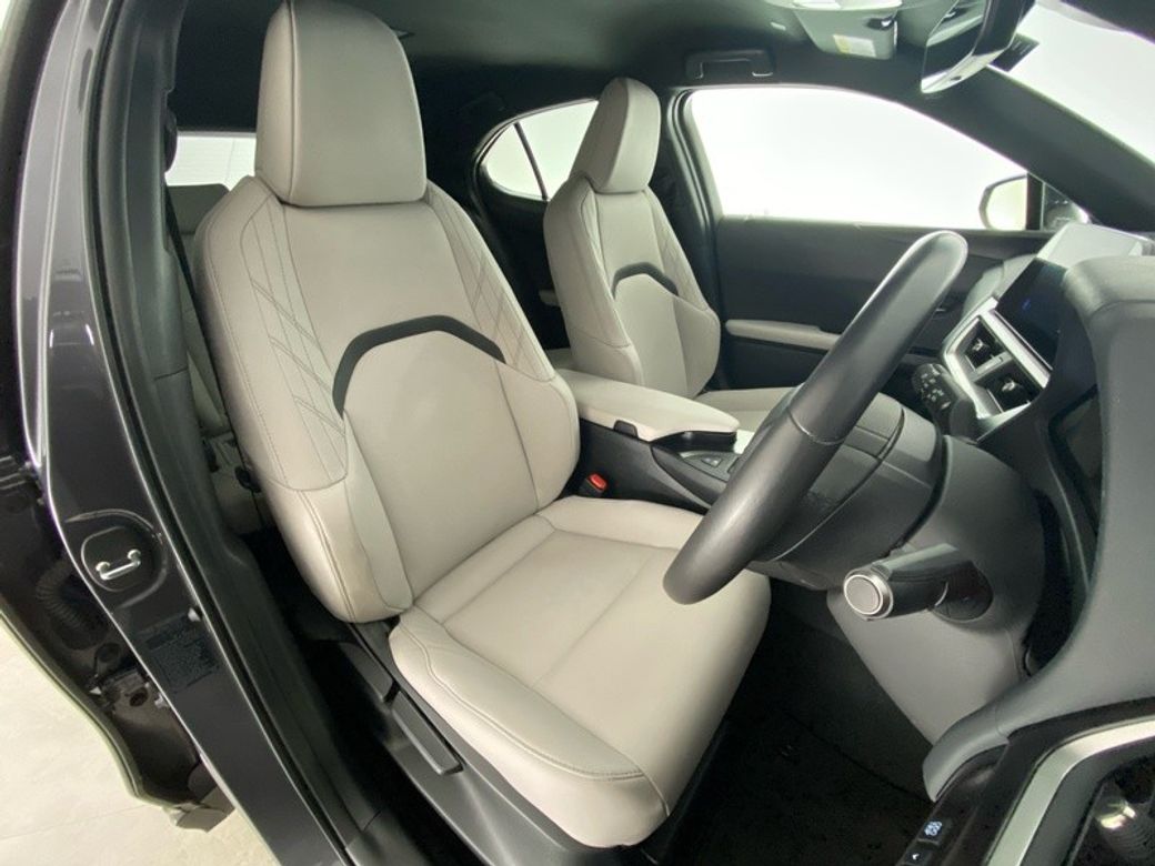 2023 Lexus UX 250H