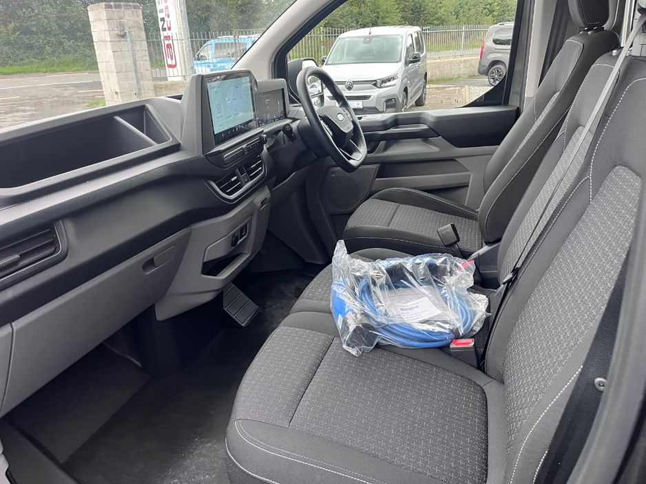 2026 Ford Tourneo Custom
