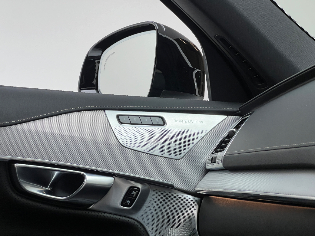 2024 Volvo XC90