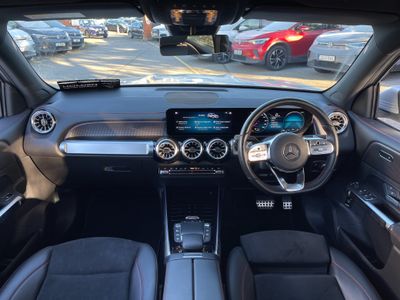 2022 Mercedes-Benz EQB