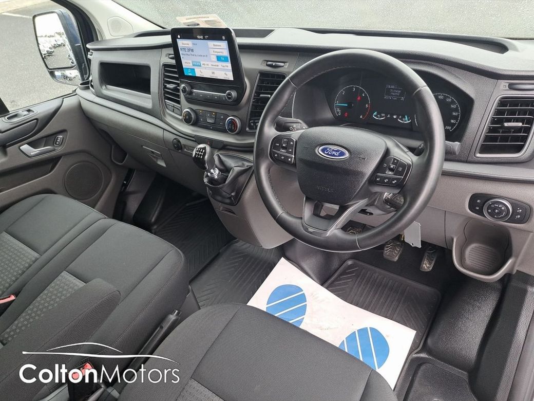 2023 Ford Transit Custom