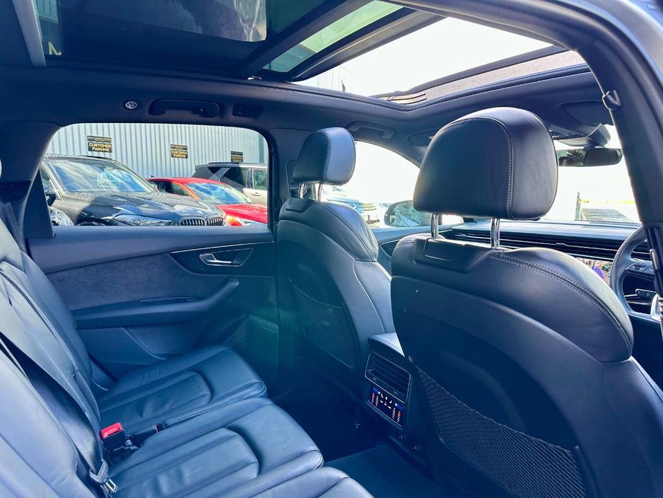 2021 Audi Q7