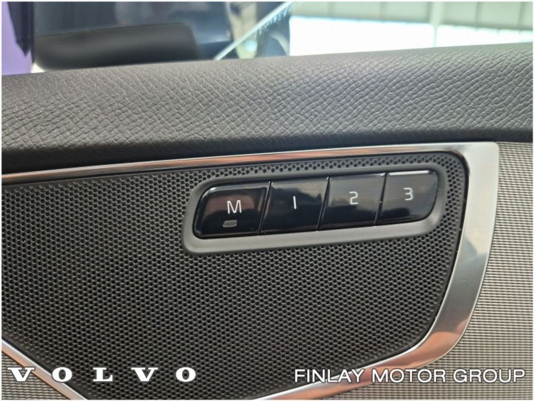 2022 Volvo XC90