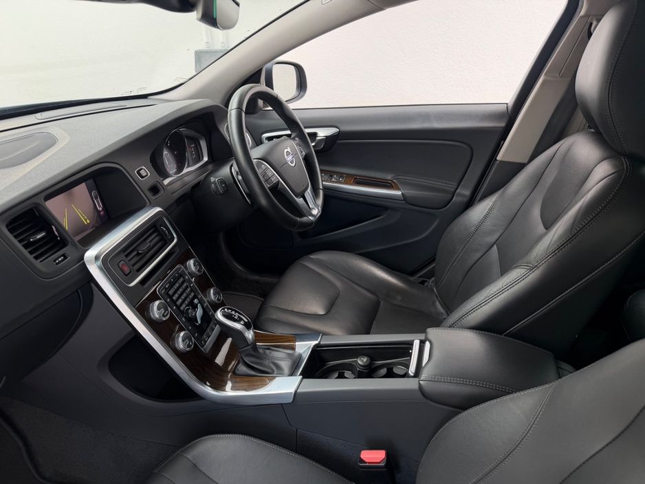 2018 Volvo V60
