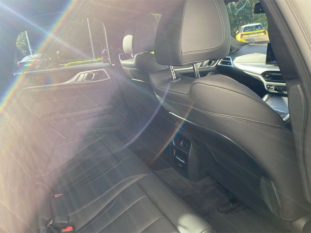 2025 BMW i4