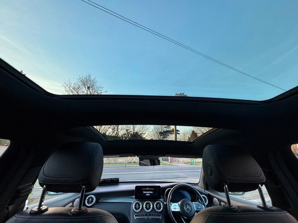 2022 Mercedes-Benz GLC Class