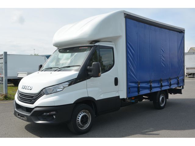 vehicle for sale from Murphy's Truck & Van