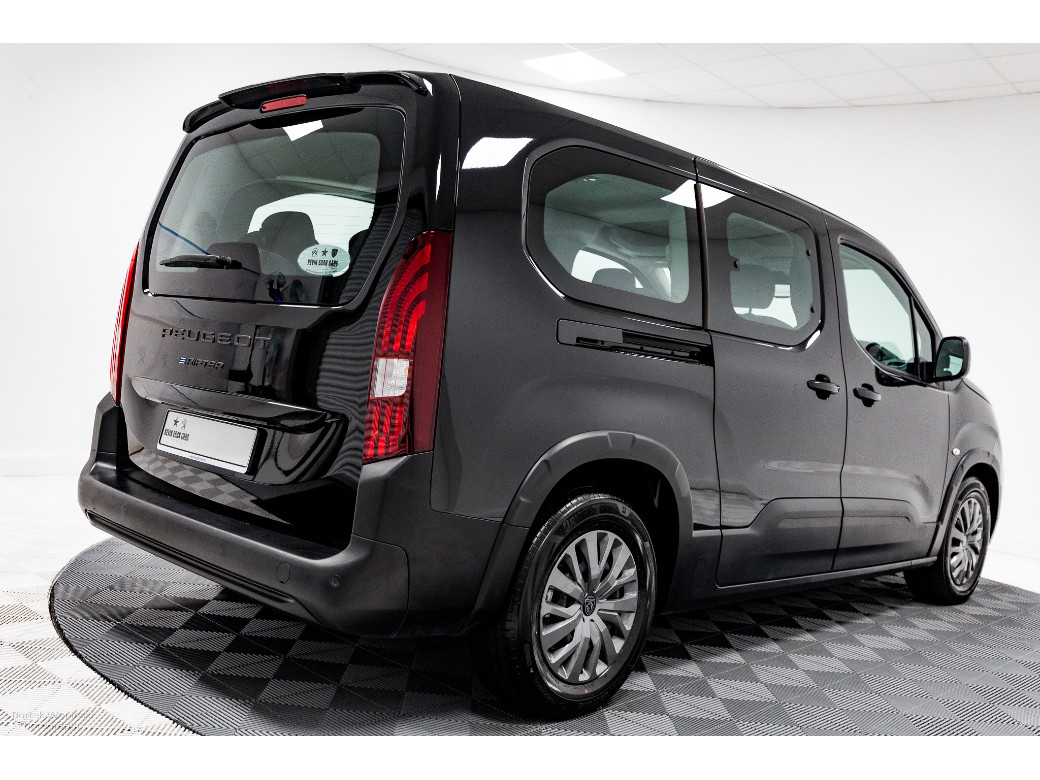 2025 Peugeot Rifter