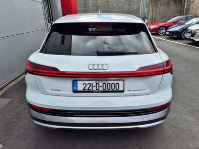 2022 Audi e-tron