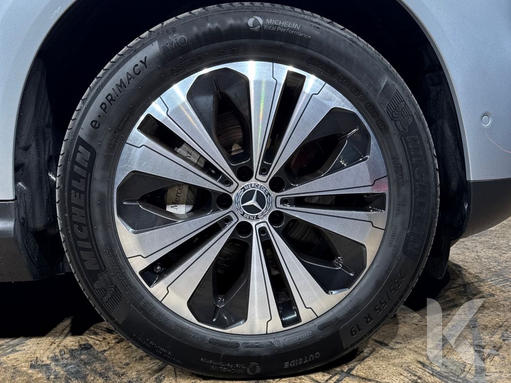 2021 Mercedes-Benz EQC