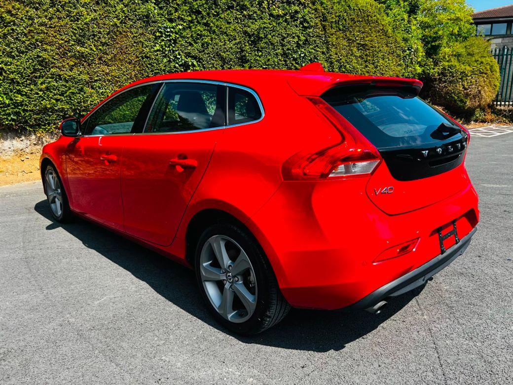 2014 Volvo V40